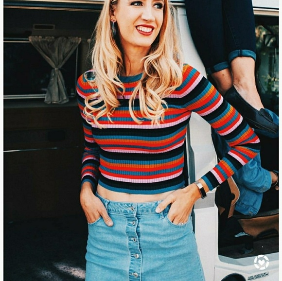 Forever 21 Sweaters - Striped crop top sweater